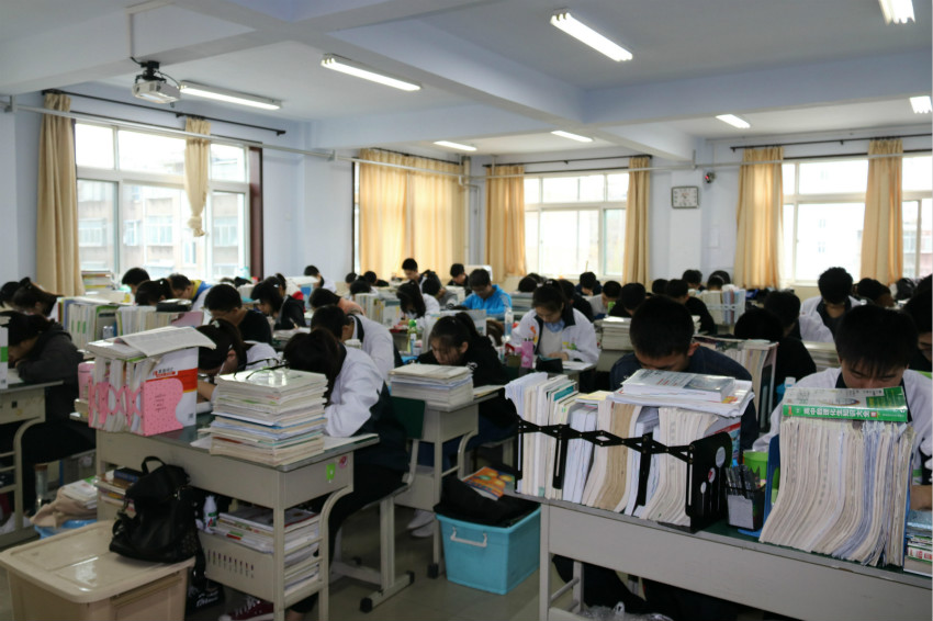 2_meitu_2.jpg 2_meitu_2.jpg