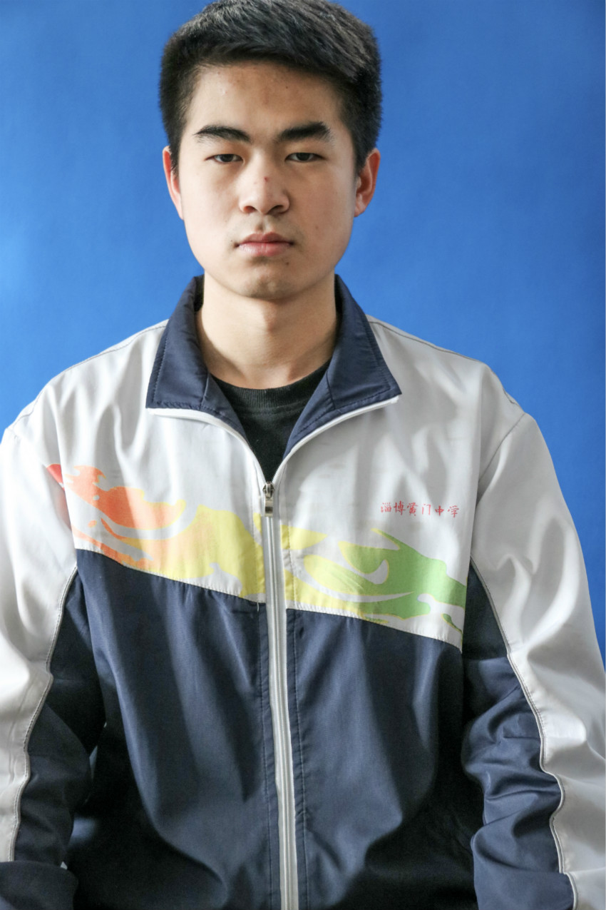 IMG_4639-文科級部前十名:文科二班孫圣龍_meitu_5.jpg IMG_4639-文科級部前十名:文科二班孫圣龍_meitu_5.jpg