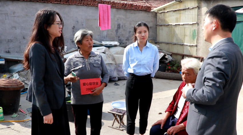 ef772e79d38836c2e6cde1181eea337_meitu_7.jpg ef772e79d38836c2e6cde1181eea337_meitu_7.jpg