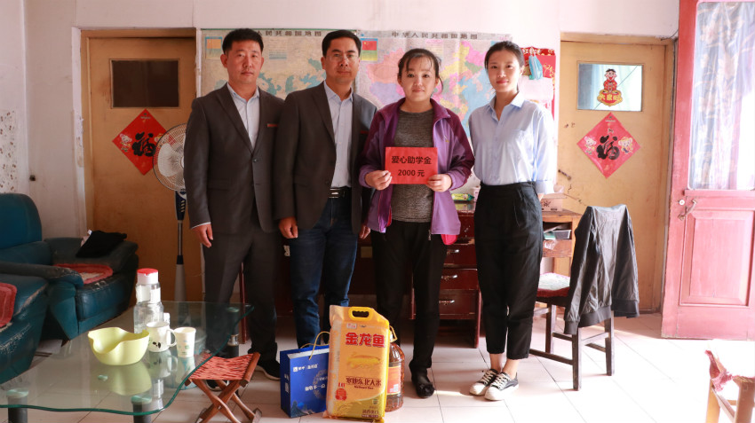 fccc4ae1372697e5d77ae77d0f8a683_meitu_9.jpg fccc4ae1372697e5d77ae77d0f8a683_meitu_9.jpg